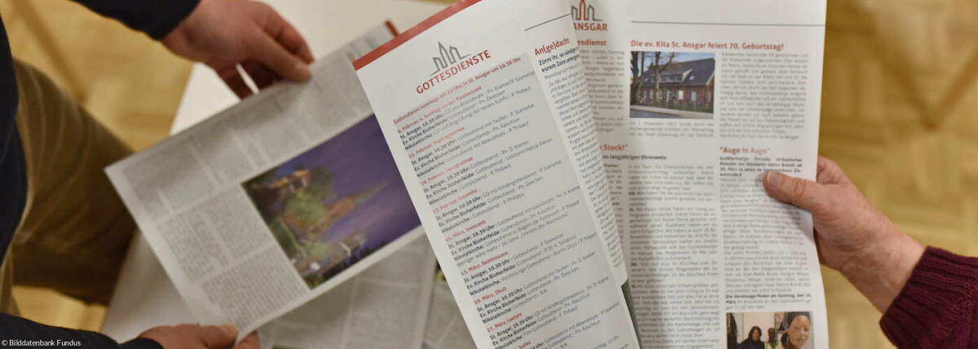 Informationsheft beim Treffen der ehrenamtlichen Redaktion 2